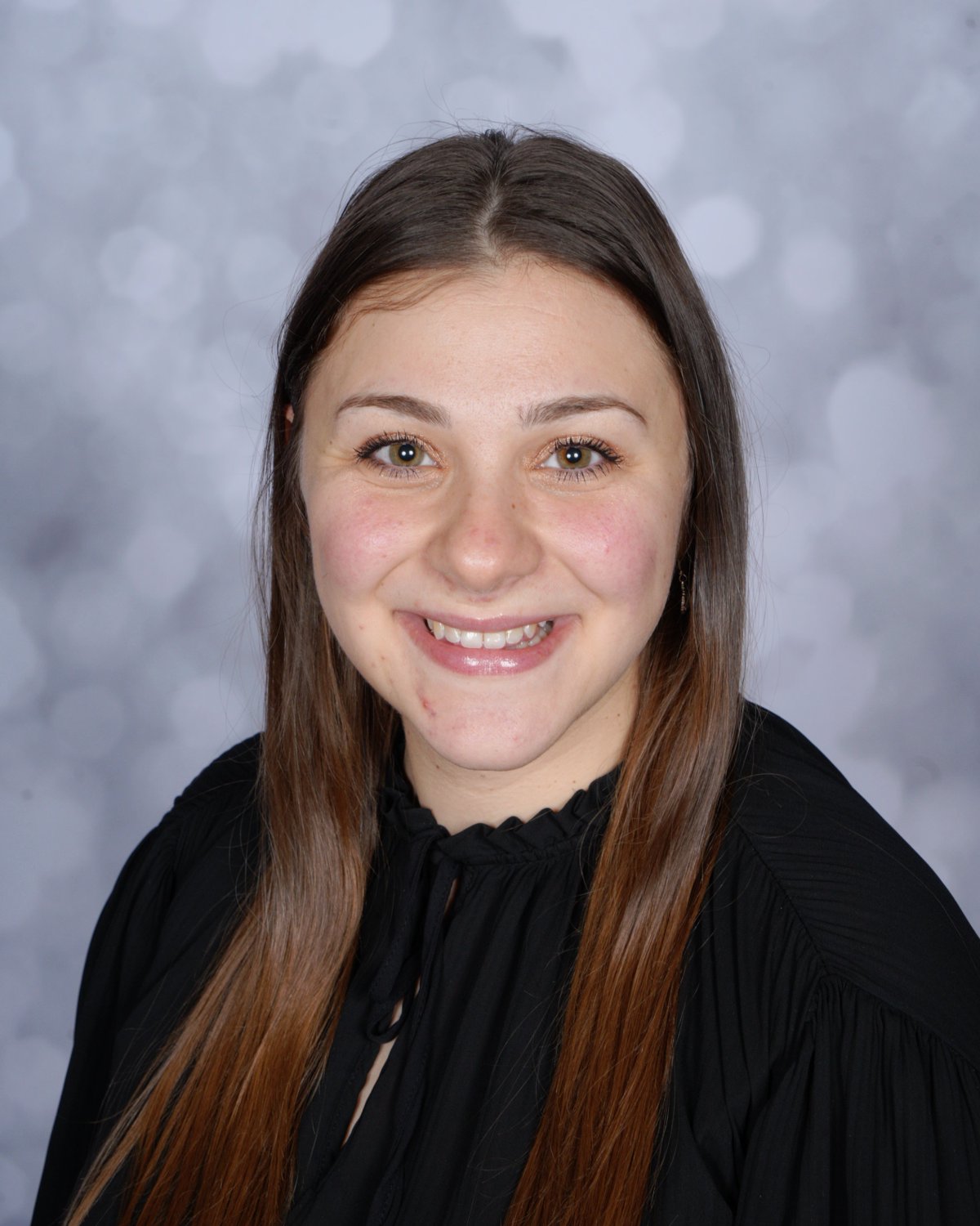 Photo of Miss Paskouis